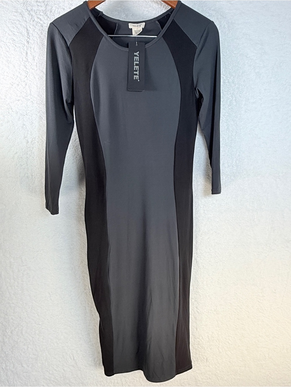 Yelete Charcoal Black Colorblock Bodycon Midi Dress Size Medium NWT soft stretch